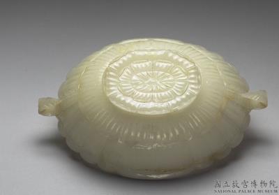 图片[3]-Jade flower-shaped bowl with two leaf-shaped handles, Mughal Empire-China Archive